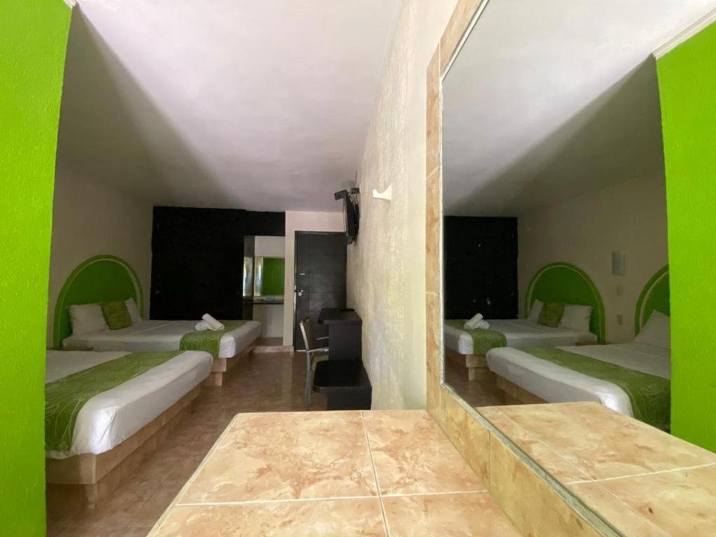 Hc International By R&T Cancún Exterior foto